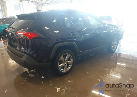2021 Toyota Rav4 Hybrid Xle Premium z USA, uszkodzony, nr VIN JTMB6RFV4MD012679